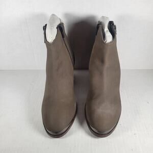NWT Diba Sequoia Classic Western Feminine Taupe Suede Block Heel Bootie Size 8.5